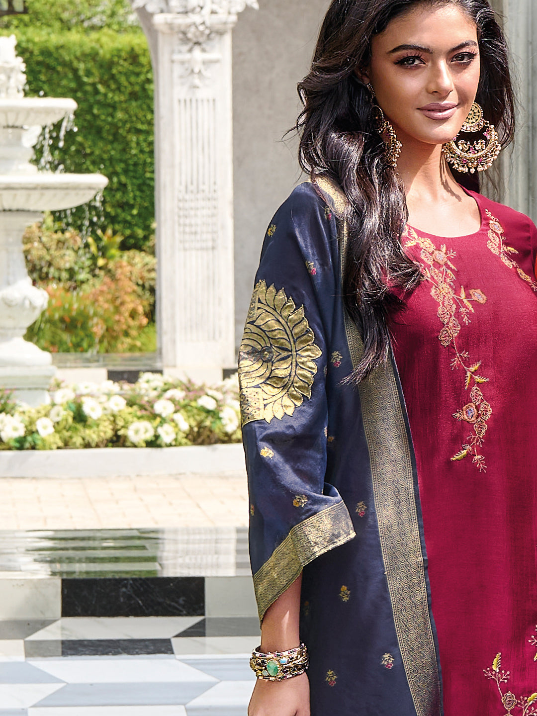 VredeVogel Women Kurta and Trouser Duppata Set Silk Blend