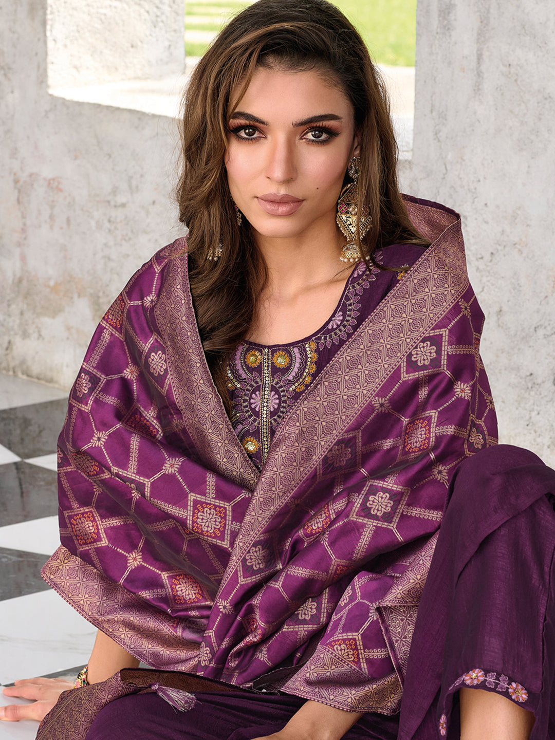 VredeVogel Women Kurta and Trouser Duppata Set Silk Blend
