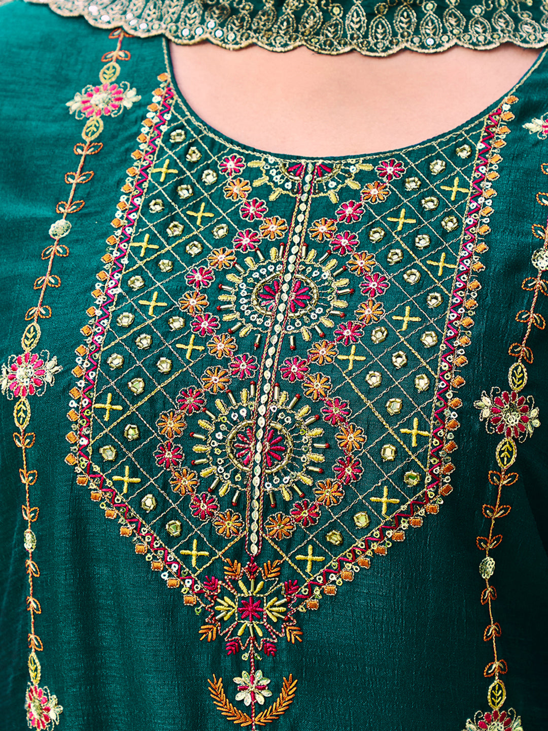 VredeVogel Women Kurta and Trouser Duppata Set Silk Blend