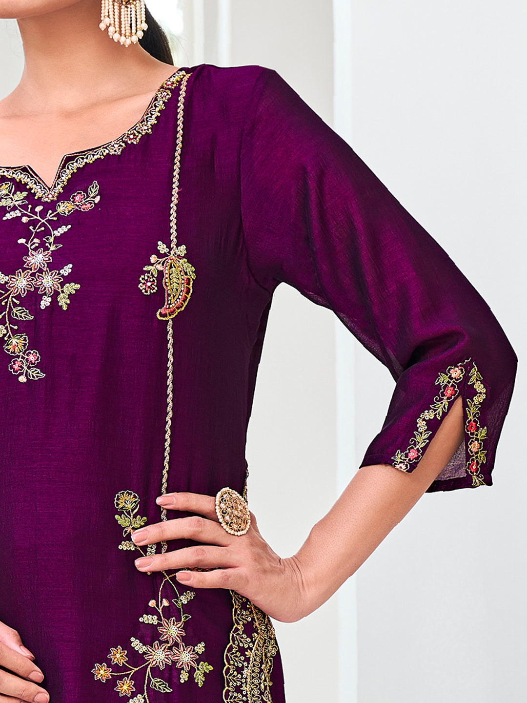 VredeVogel Women Kurta and Trouser Duppata Set Silk Blend