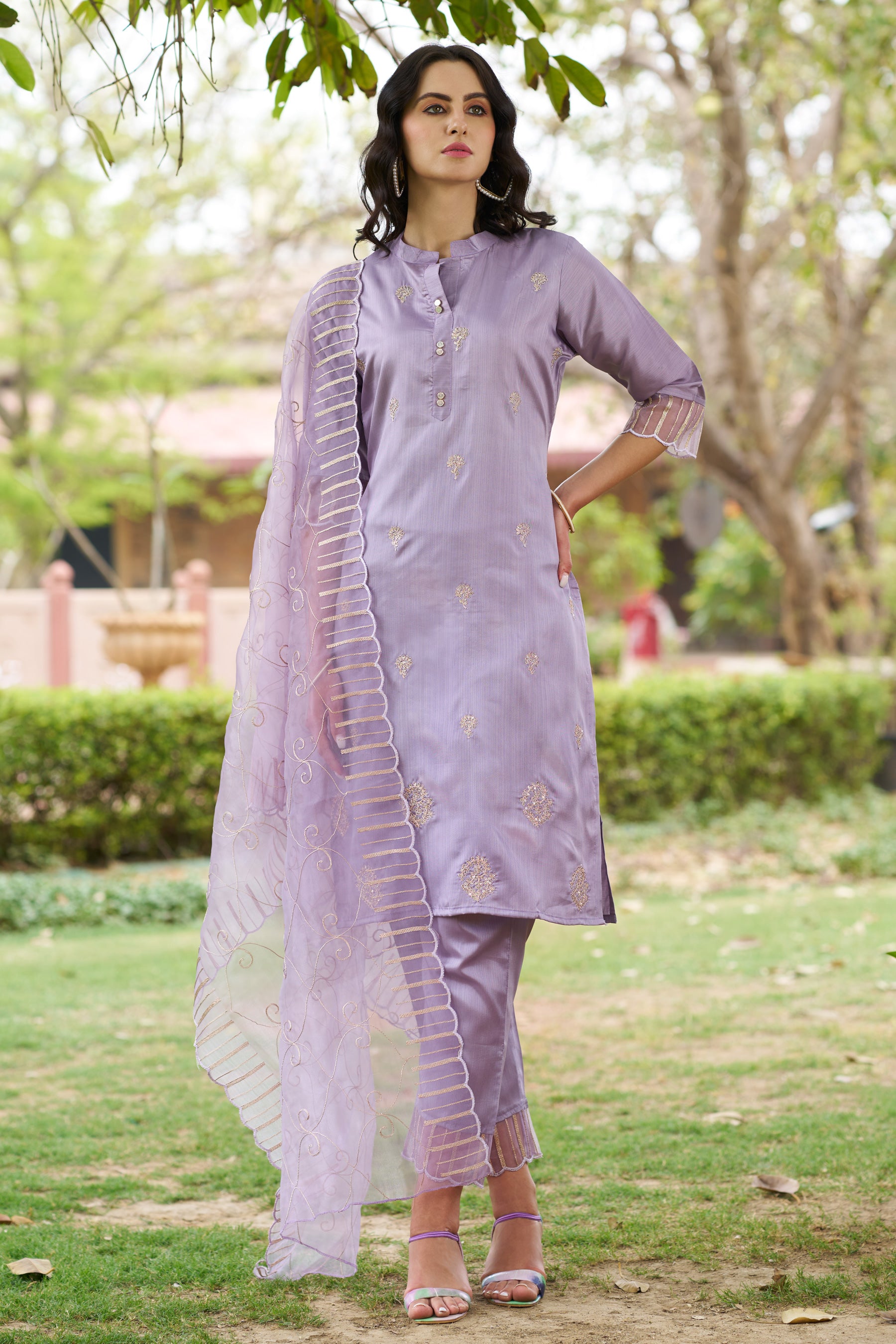 VredeVogel Silk Blend High Neck Kurta and Trousers Pant Set
