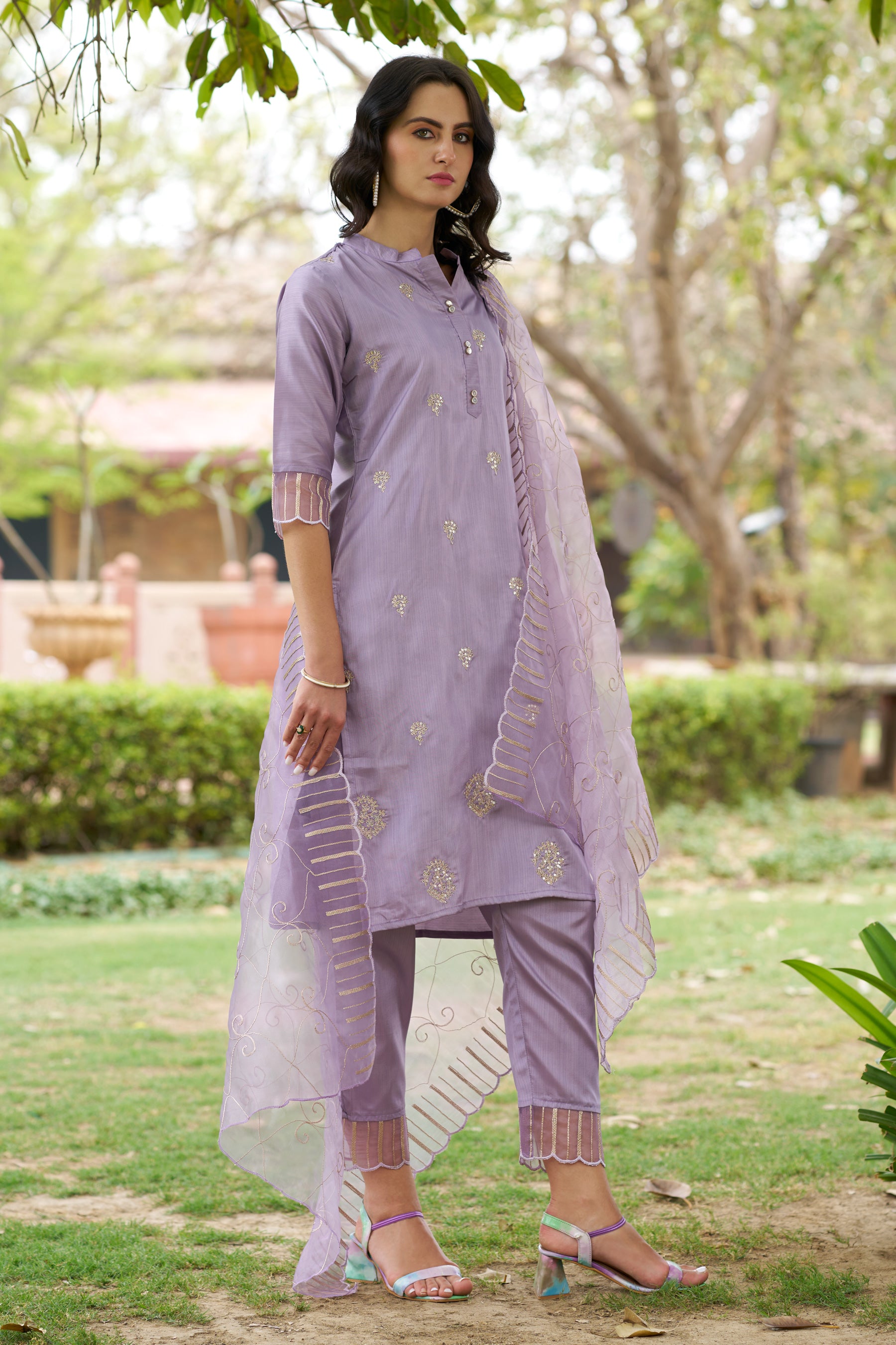 VredeVogel Silk Blend High Neck Kurta and Trousers Pant Set