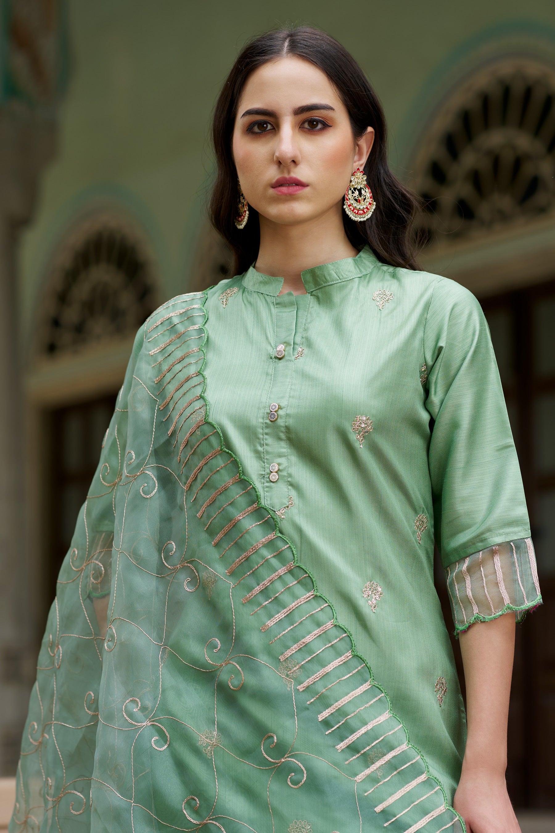 VredeVogel  Women Kurta and Trousers Pant Set Silk Blend