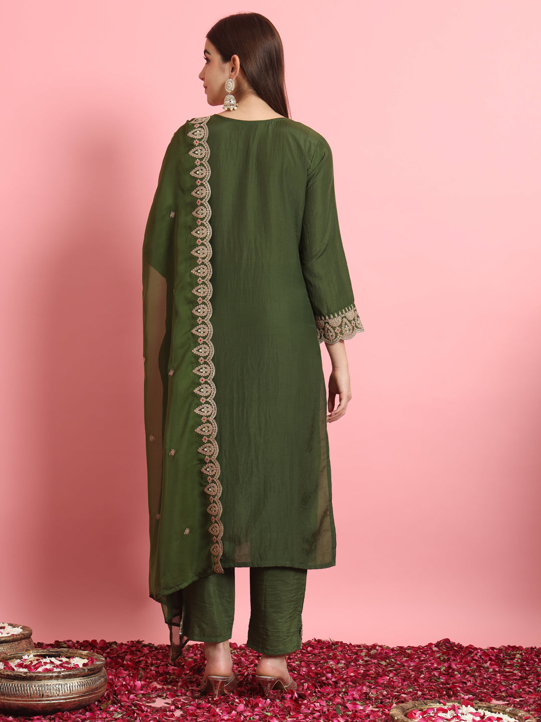 VredeVogel Embroidered Kurta and Trousers Pant Set Silk Blend Set