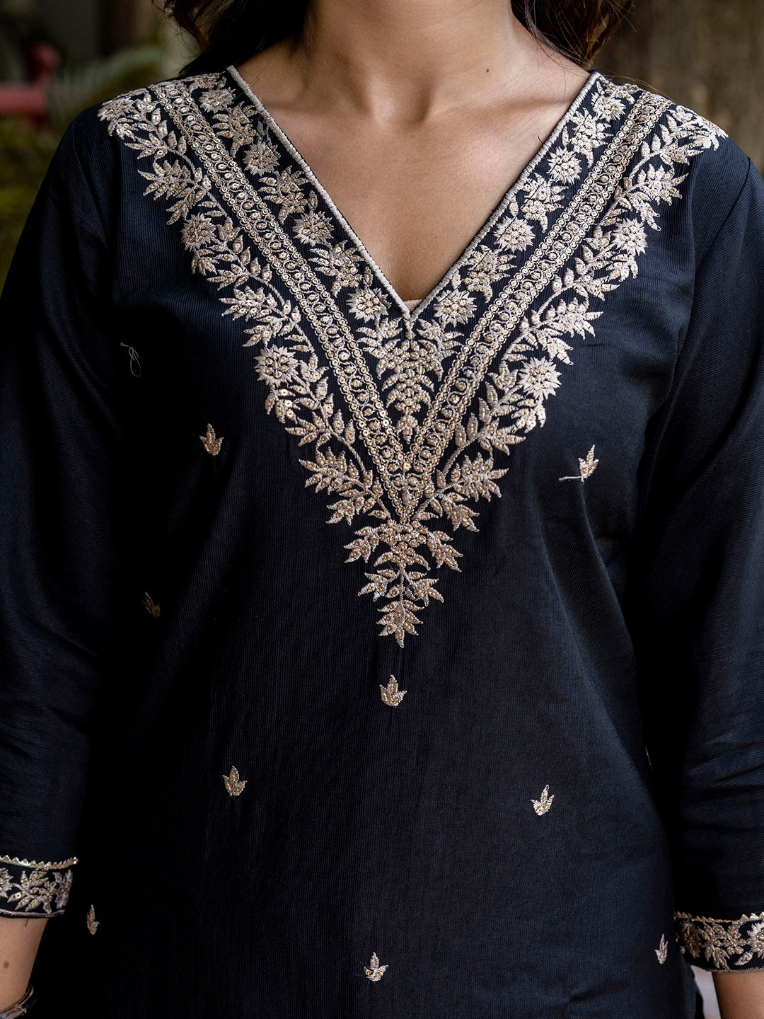 VredeVogel Silk Blend Straight Kurta Set with Printed Organza Dupatta
