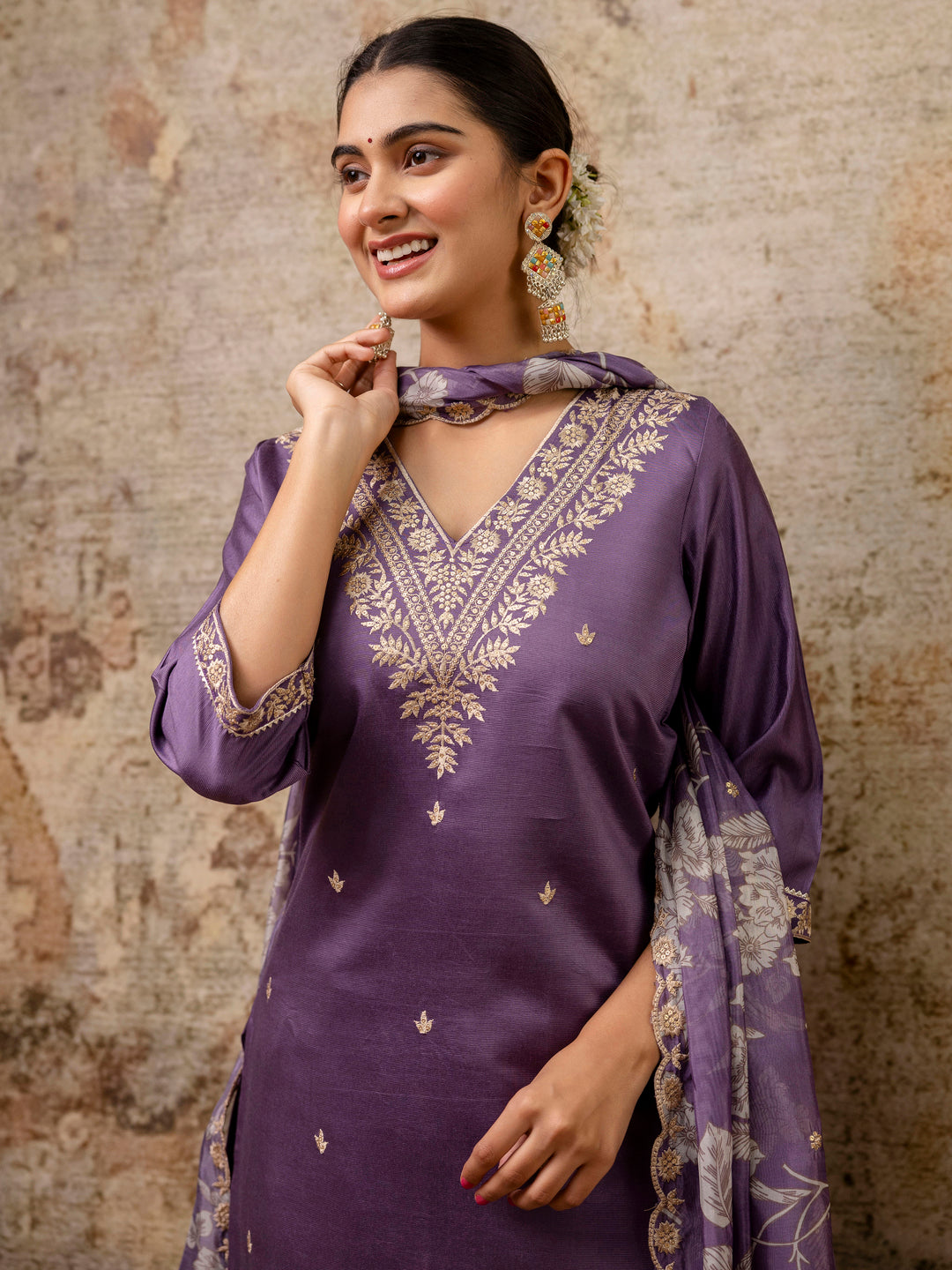 VredeVogel Silk Blend Straight Kurta Set with Printed Organza Dupatta