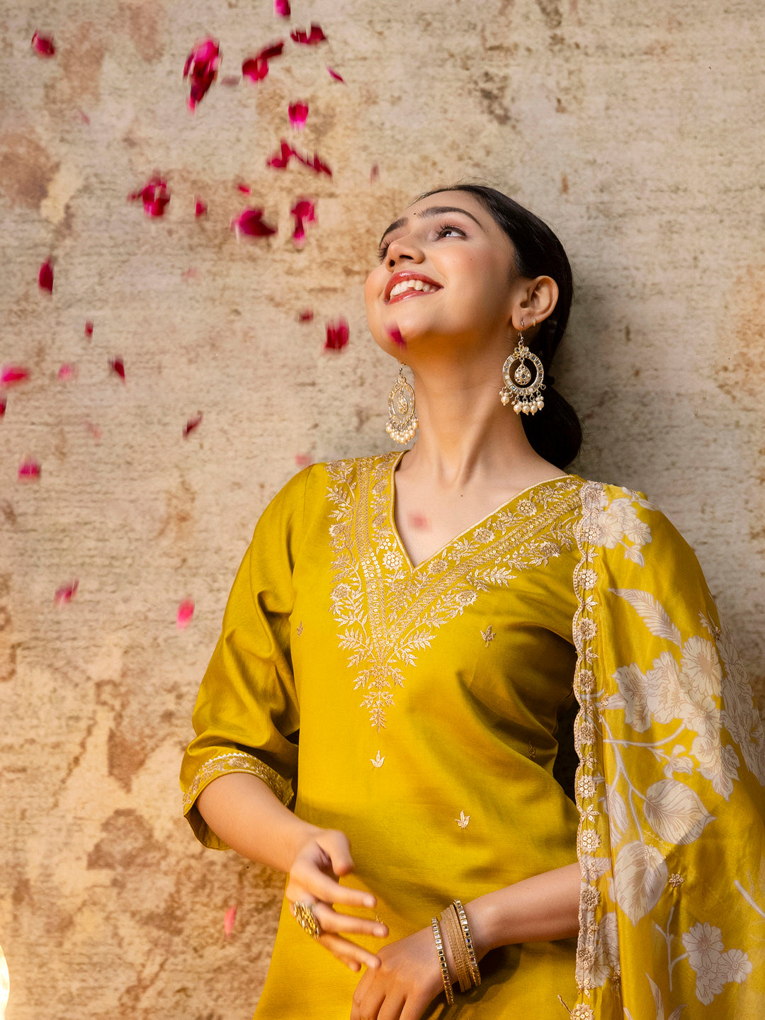 VredeVogel Silk Blend Straight Kurta Set with Printed Organza Dupatta