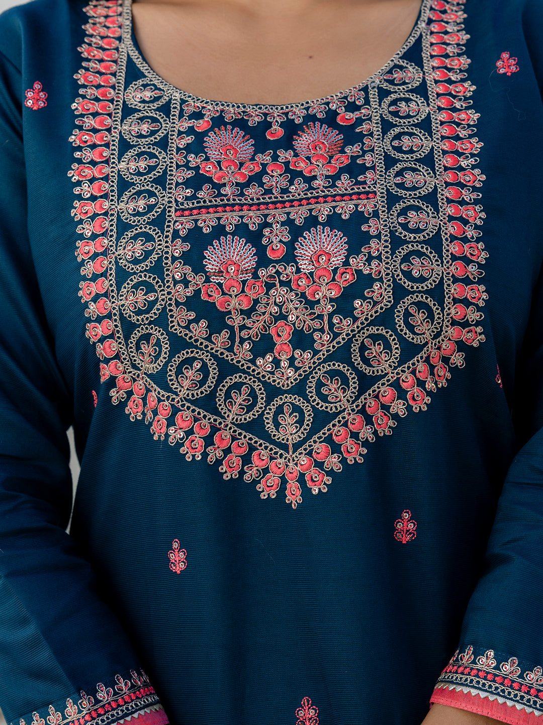 JaganmathaTeal Silk Blend Kurta With Dupatta Set