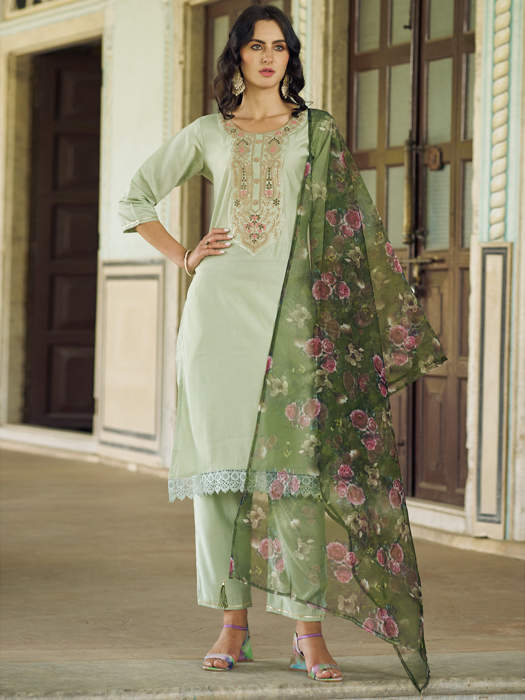 VredeVogel Women Kurta and Pant Sets Viscose Rayon Fabric