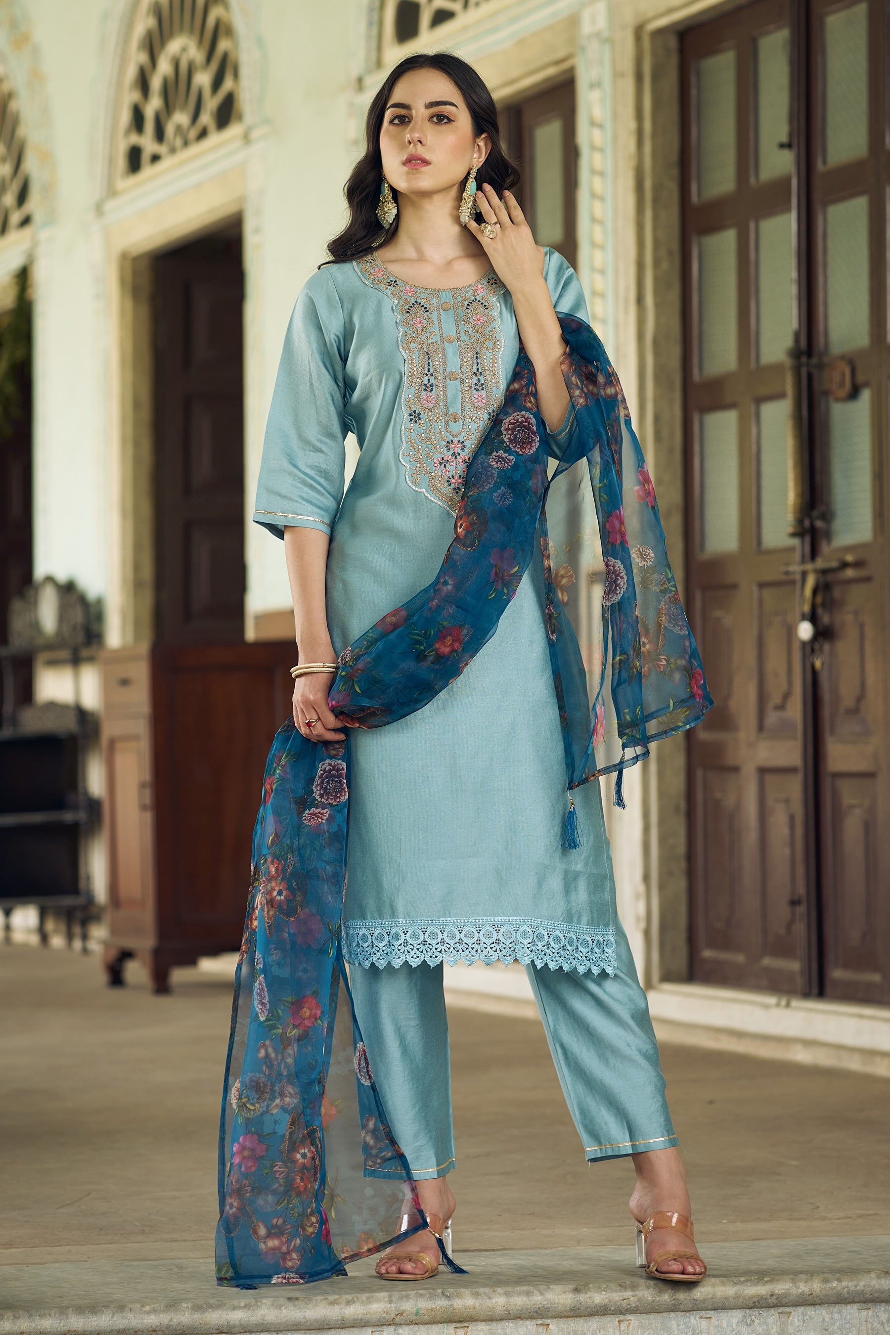 VredeVogel Women Kurta and Pant Sets Viscose Rayon Fabric