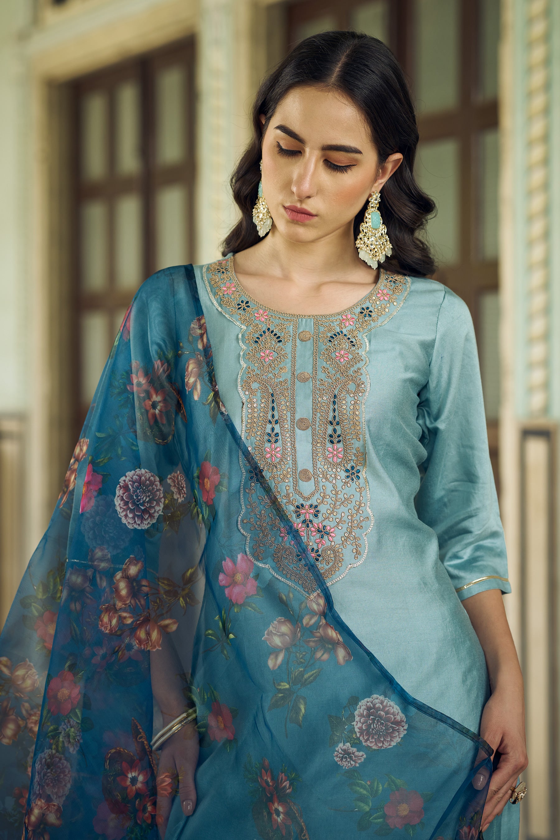 VredeVogel Women Kurta and Pant Sets Viscose Rayon Fabric