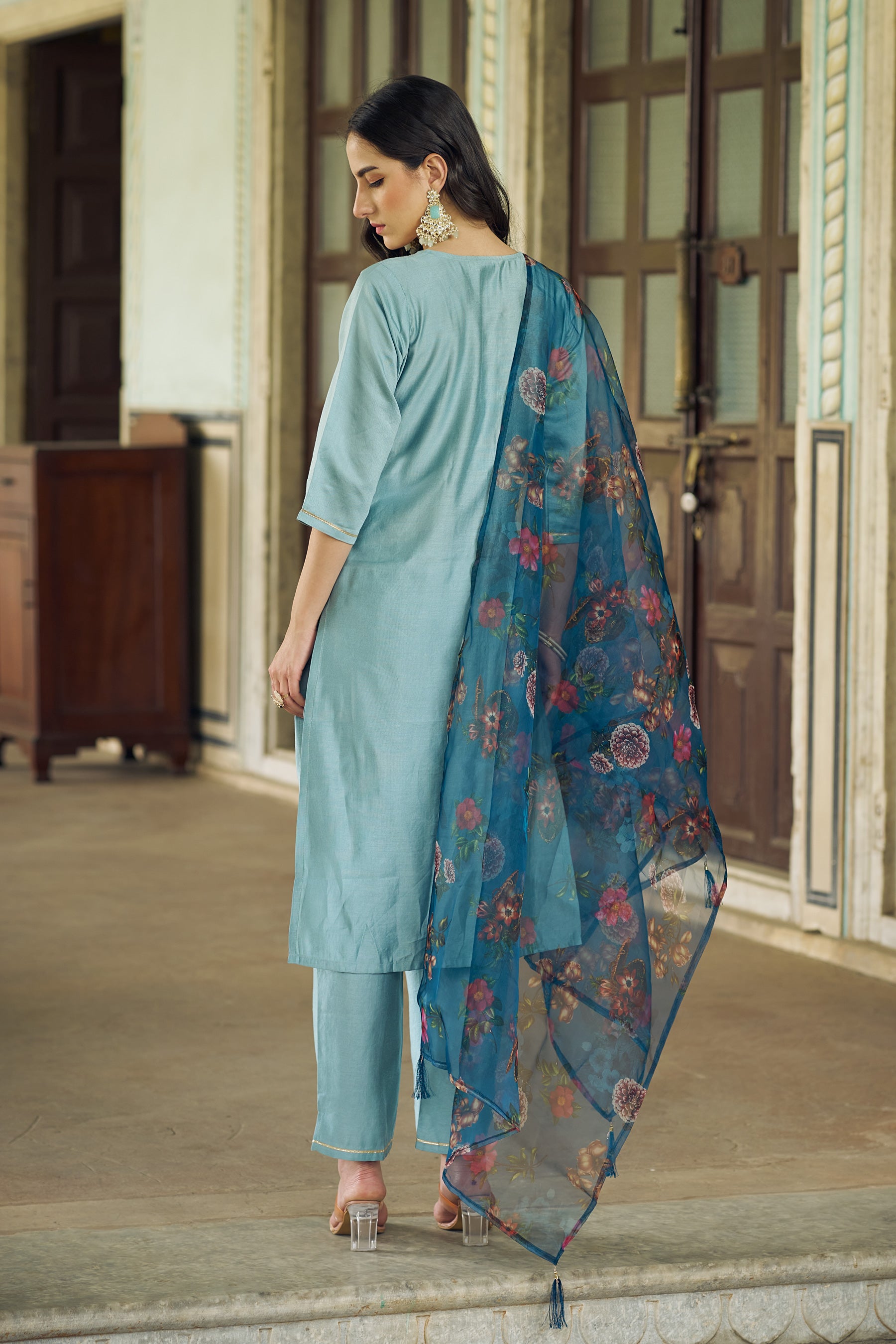 VredeVogel Women Kurta and Pant Sets Viscose Rayon Fabric