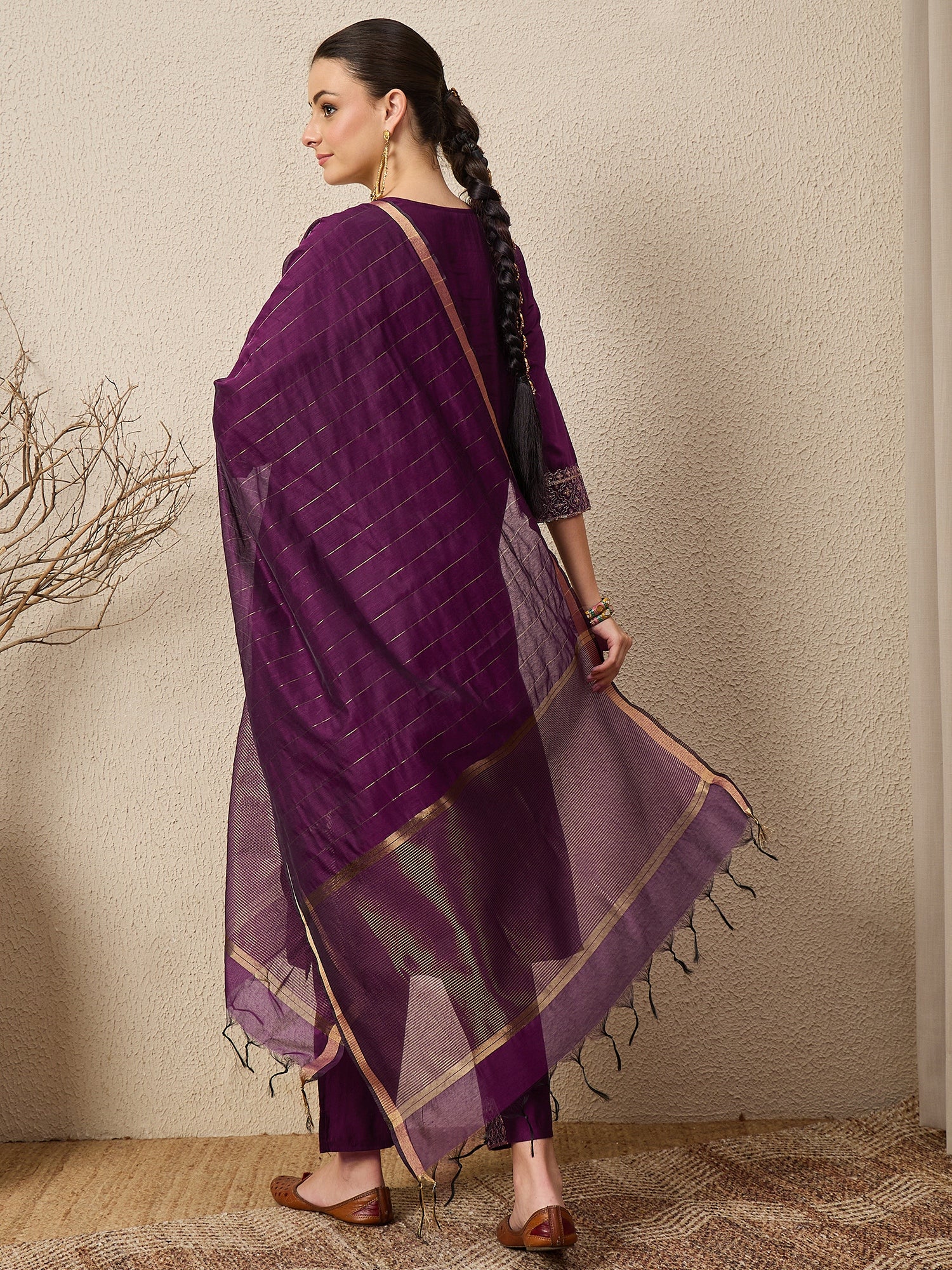 ChamakRaag Purple Women Viscose Rayon suit Set