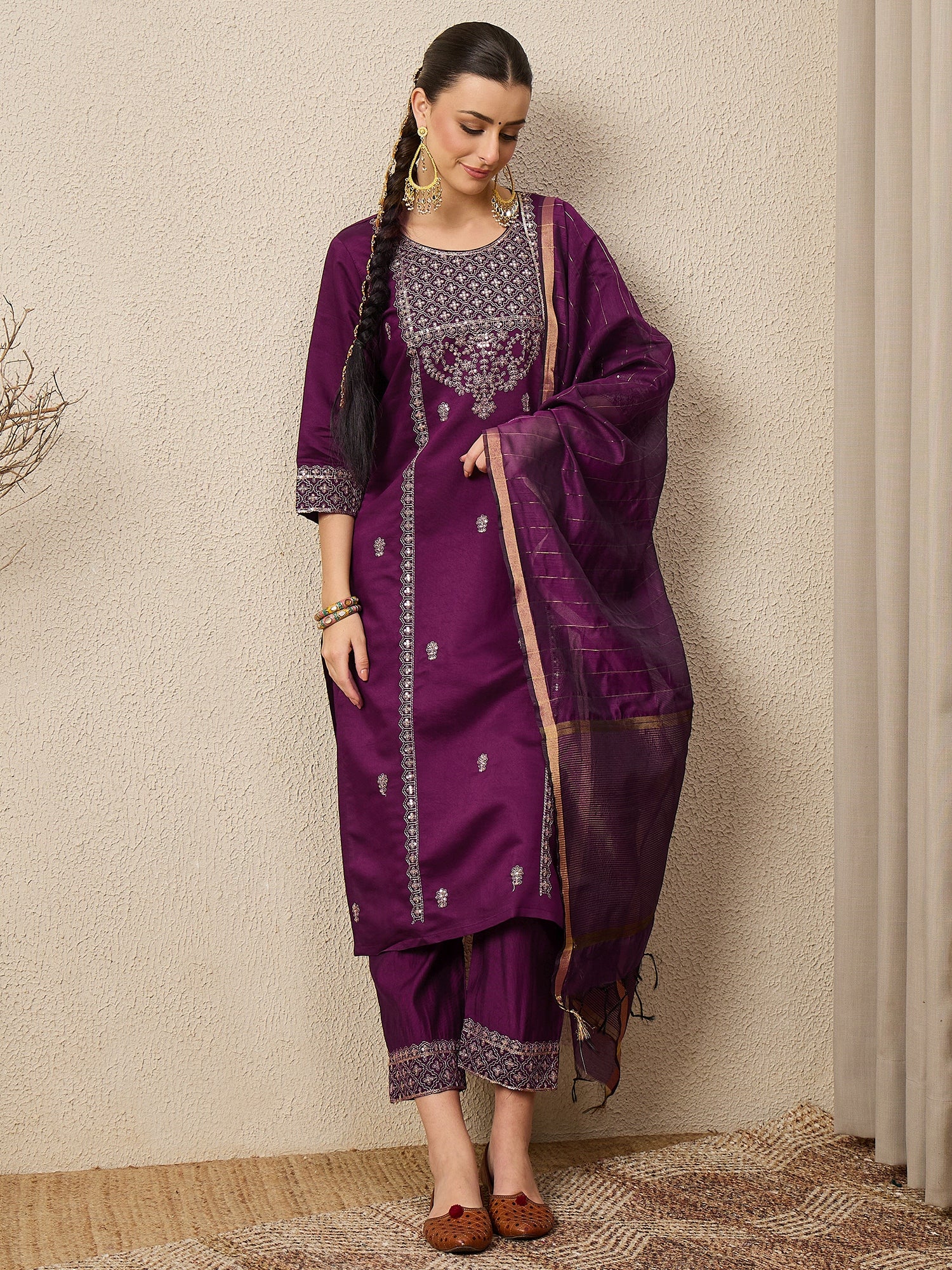 ChamakRaag Purple Women Viscose Rayon suit Set