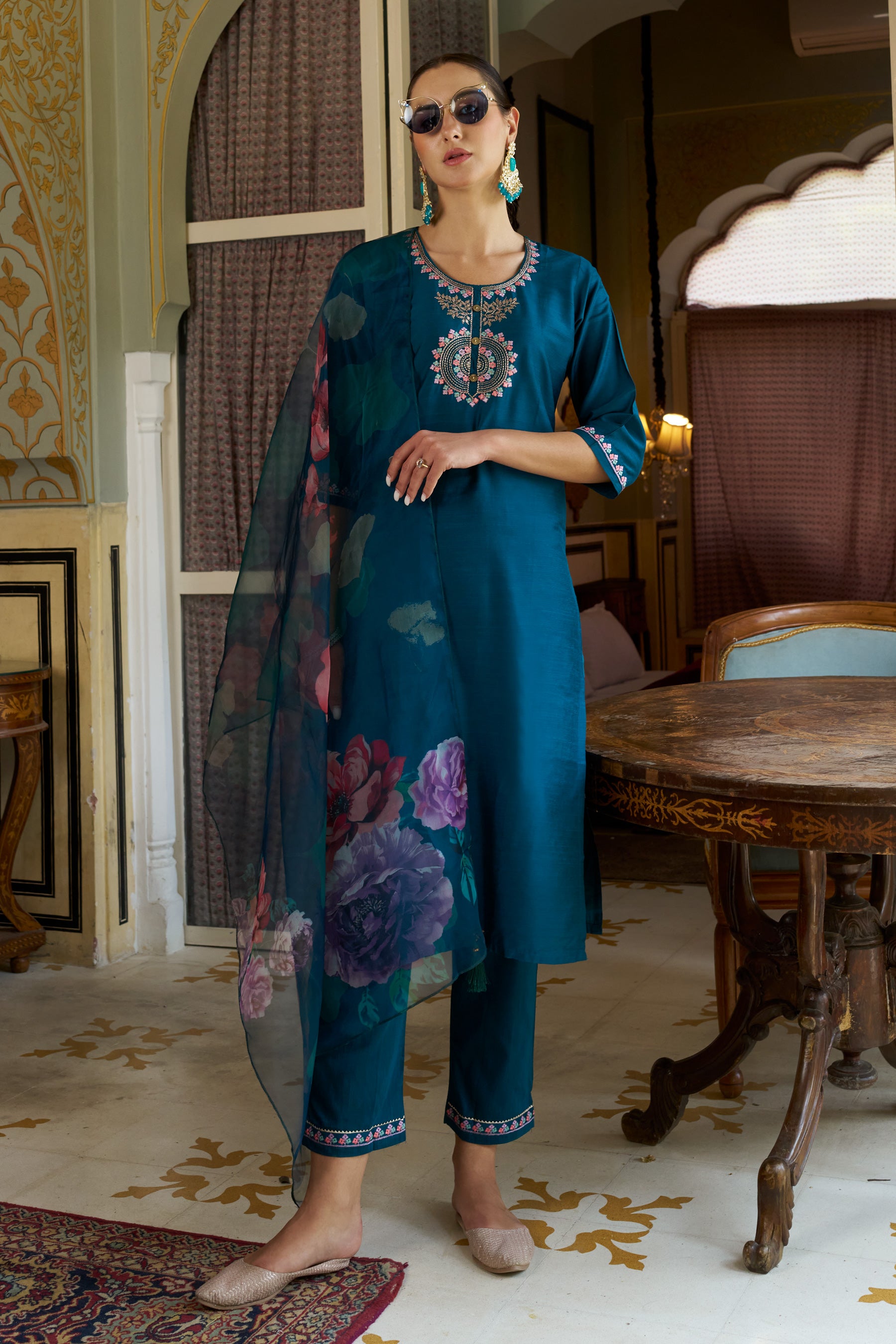VredeVogel Women Kurta and Pant Sets Cotton Silk Fabric