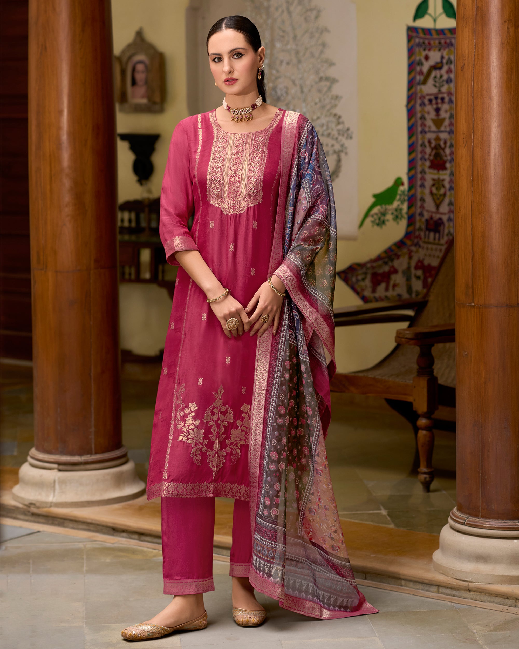 VredeVogel Viscose Self Jacquard Women Kurta and Trouser Duppata Set