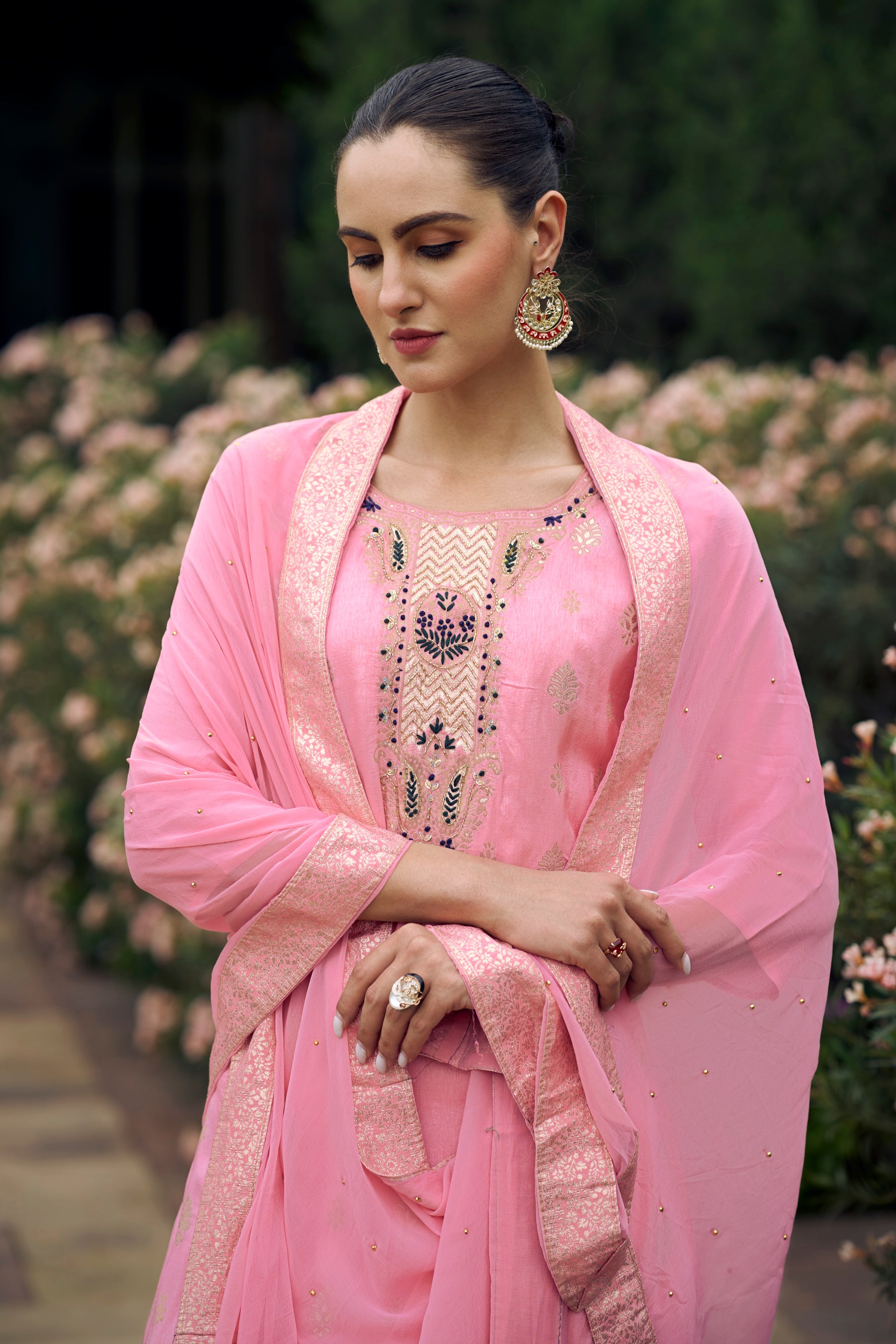 VredeVogel Women Kurta and Pant Sets Dupatta Viscose Rayon Silk Blend with Handwork