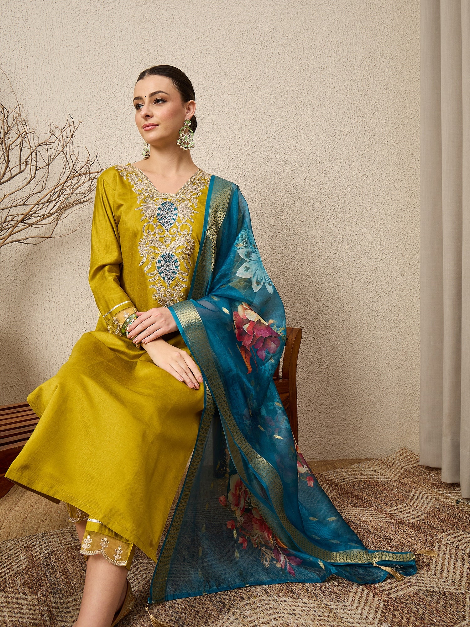 Dhaaga-e-Dil Lemon Women Viscose Rayon suit Set
