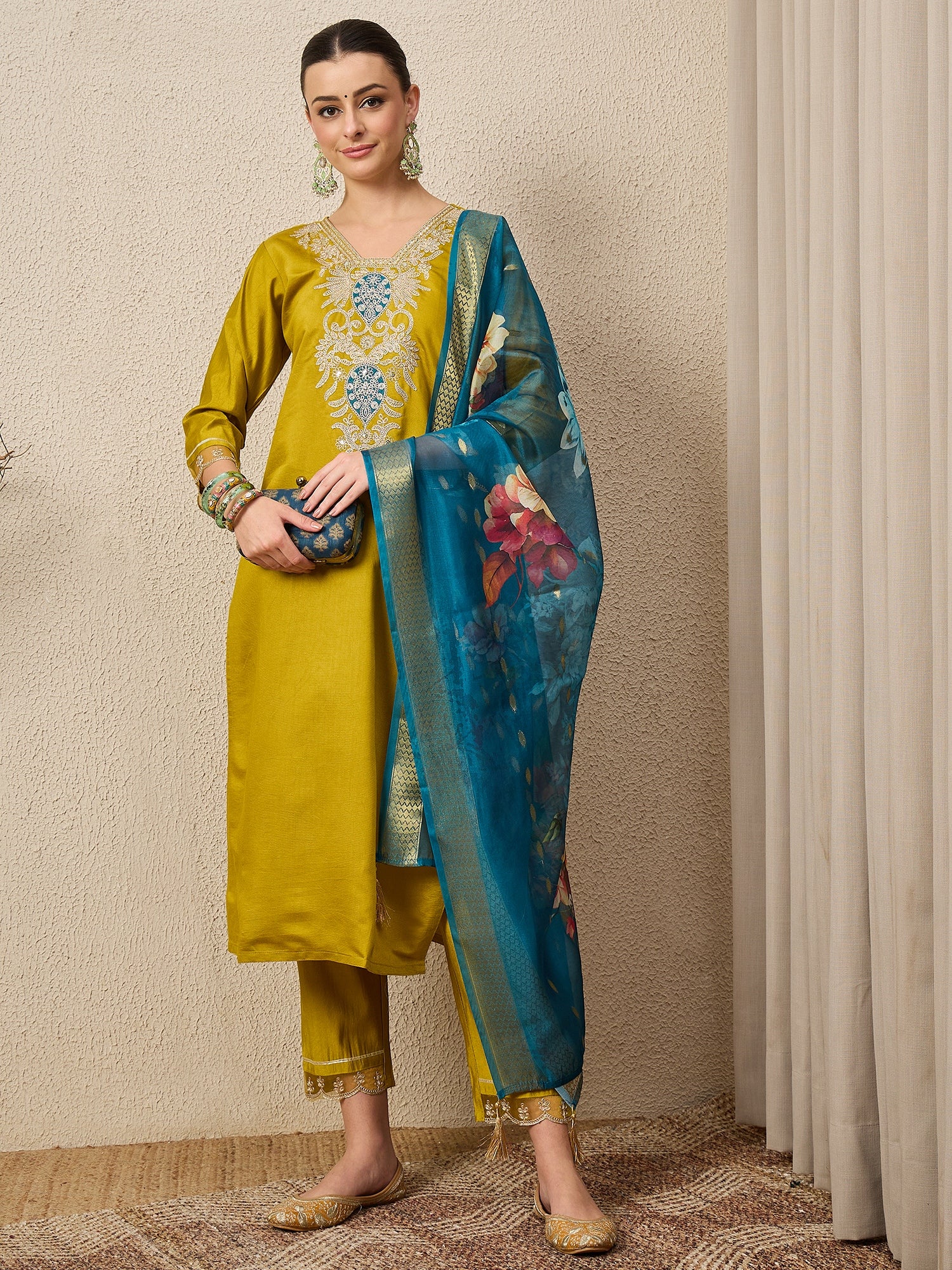 Dhaaga-e-Dil Lemon Women Viscose Rayon suit Set