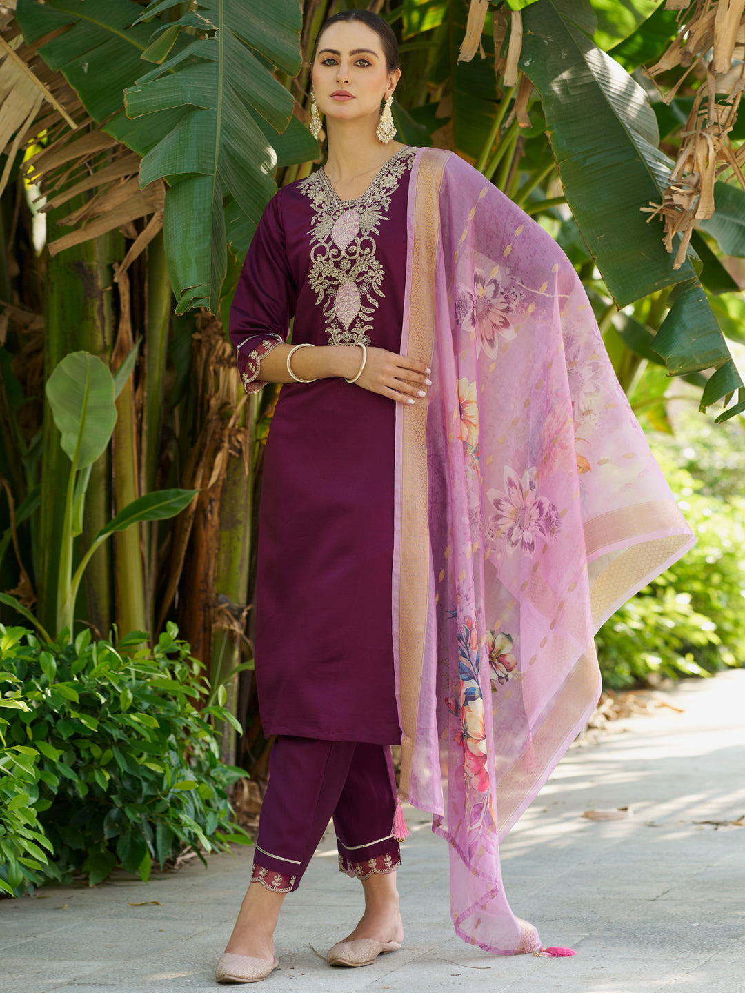 VredeVogel Women Kurta and Pant Viscose Rayon Fabric