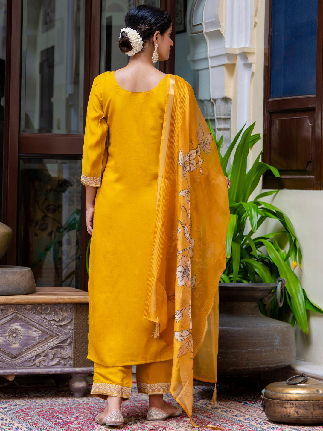 VredeVogel Women’s Viscose Roman Silk Embroidery Straight Kurta Pant with Dupatta Set