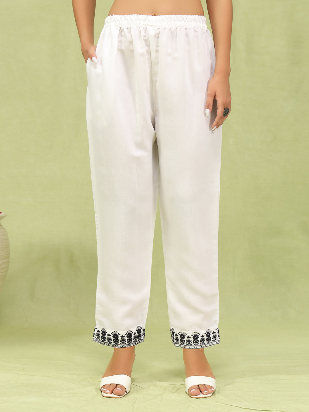 VredeVogel Women’s Viscose Roman Silk Embroidery Straight Kurta Pant with Dupatta Set