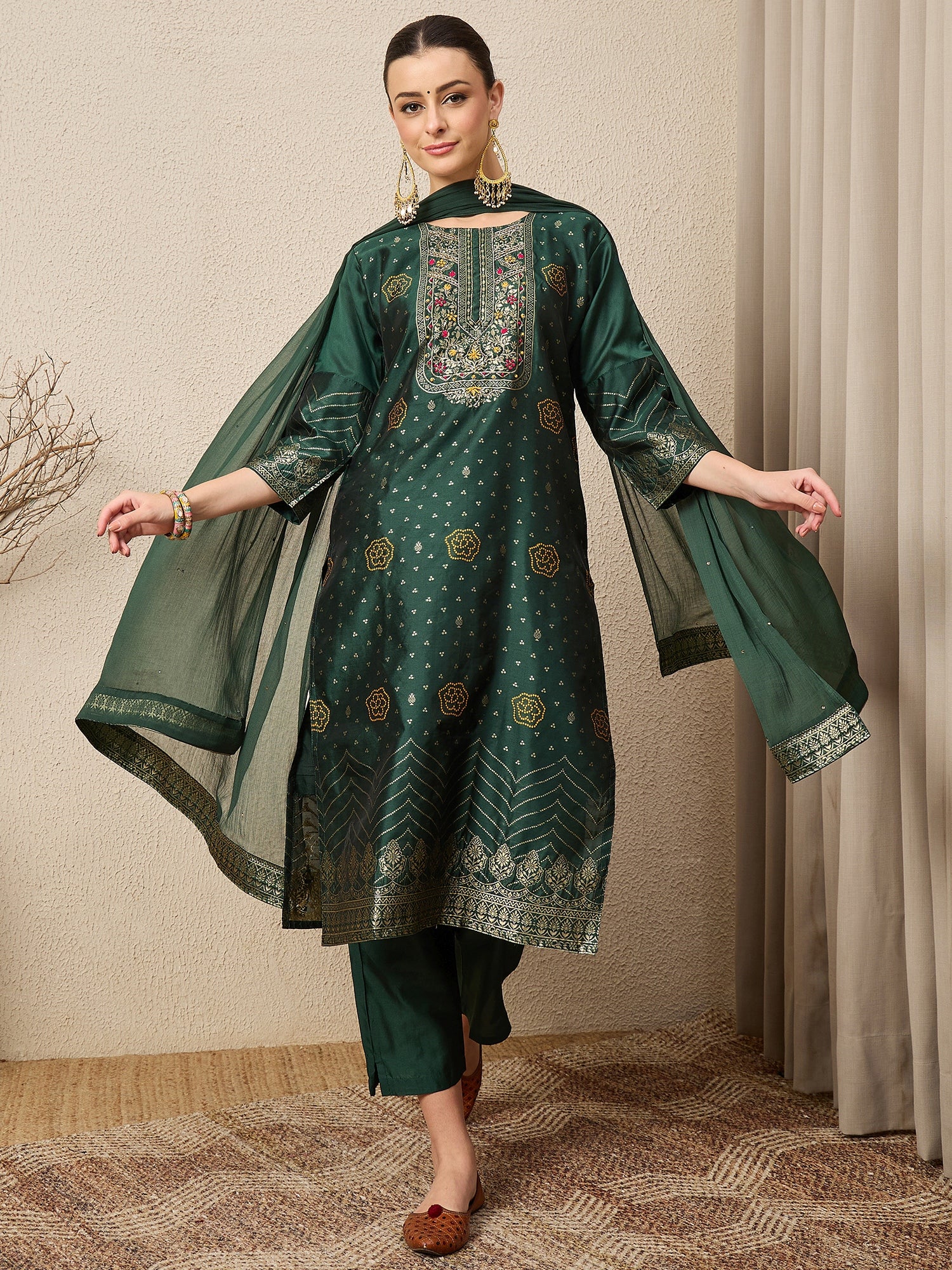 Festivibe Green Women Cotton Silk Blend Straight Suit Set with Handwork