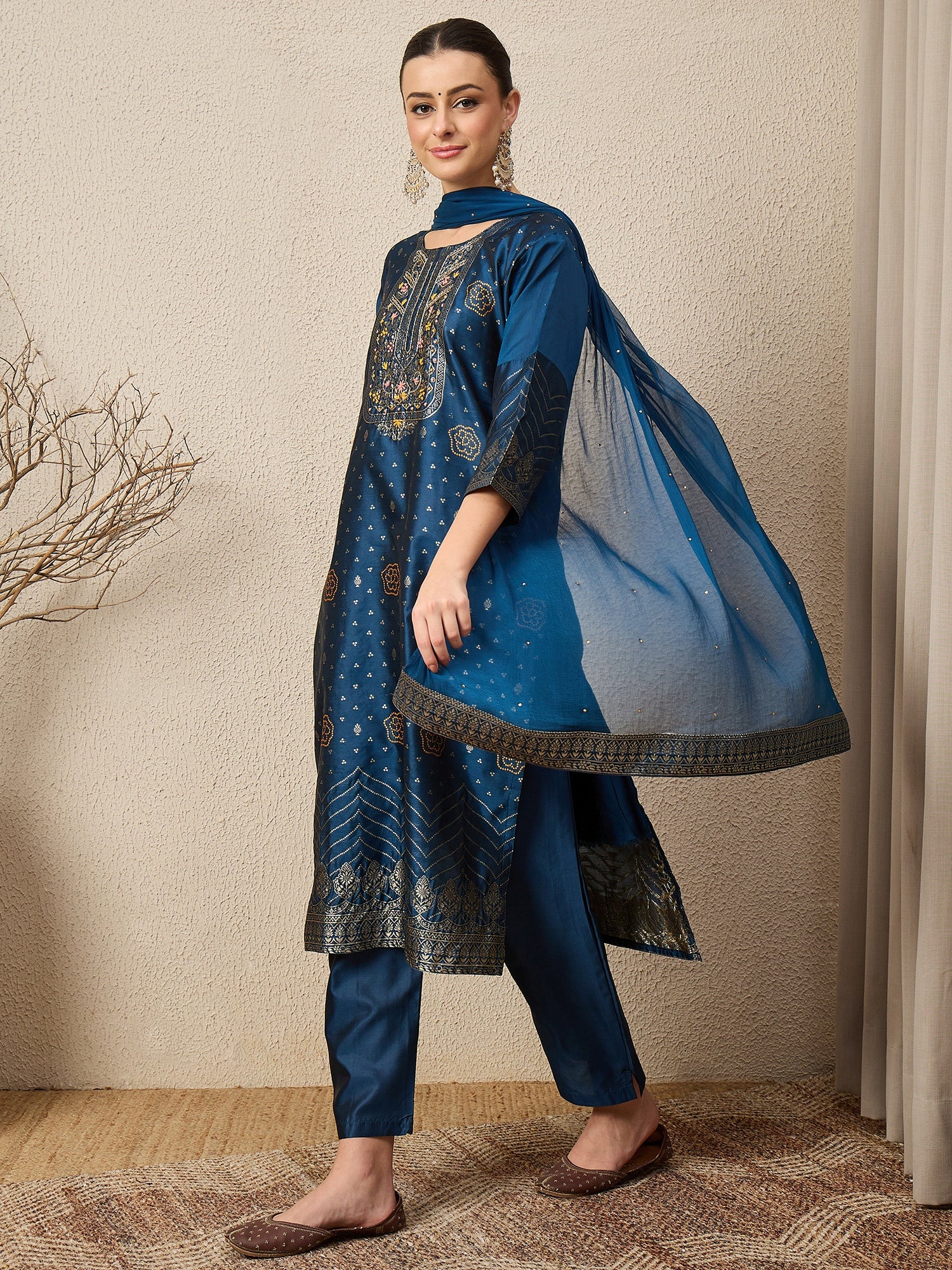 Gulzaar N-blue Women Cotton Silk Blend Straight Suit Set with Handwork