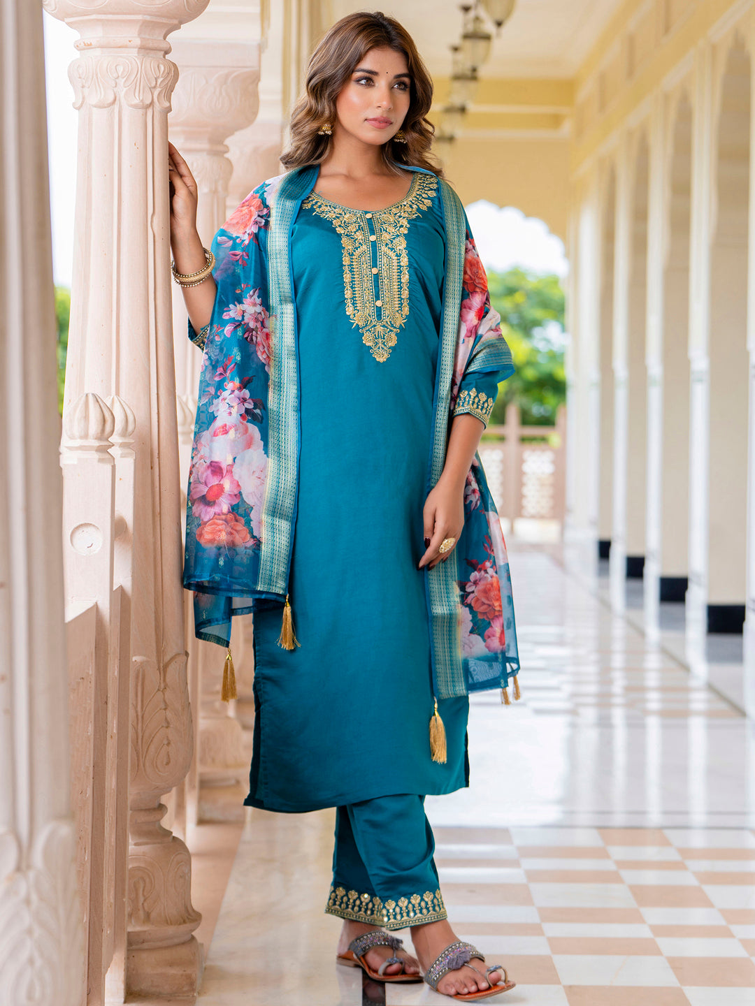 VredeVogel Women’s Viscose Roman Silk Embroidery Straight Kurta Pant with Dupatta Set