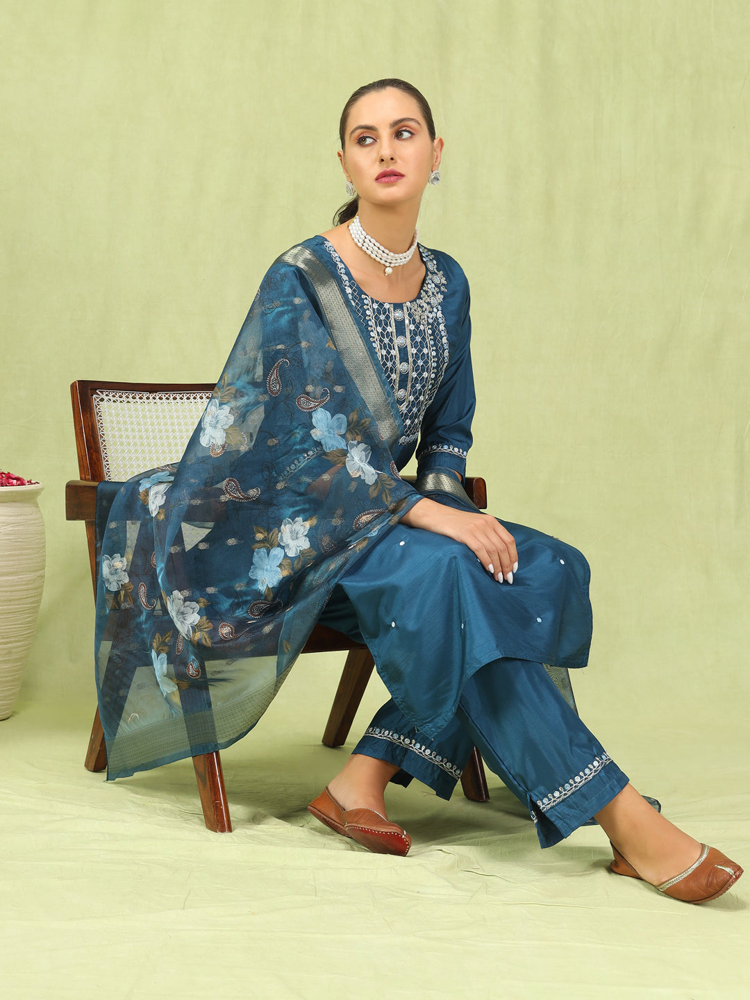 Bhairavi Women Kurta and Trousers Pant Set Silk Blend