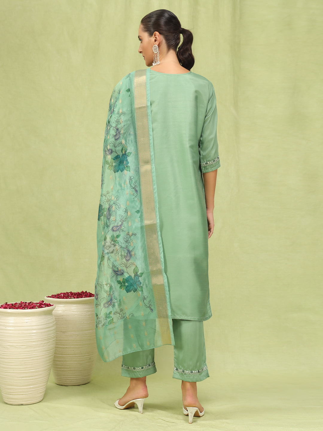 VredeVogel  Women Kurta and Trousers Pant Set Silk Blend