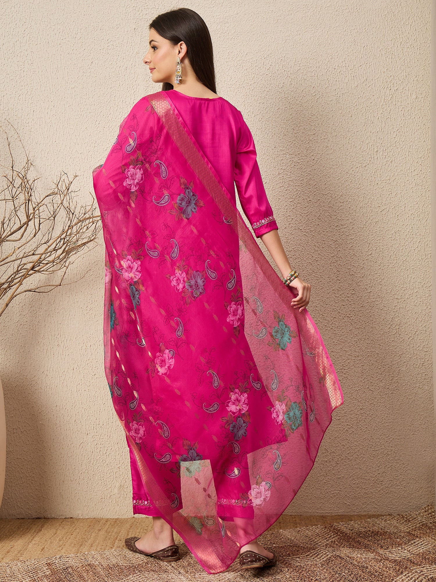 Mahek Rani Women Silk Blend Kurta and Trousers Pant Set