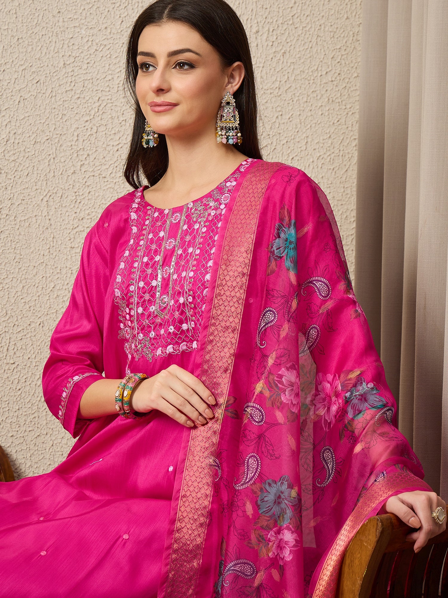 Mahek Rani Women Silk Blend Kurta and Trousers Pant Set