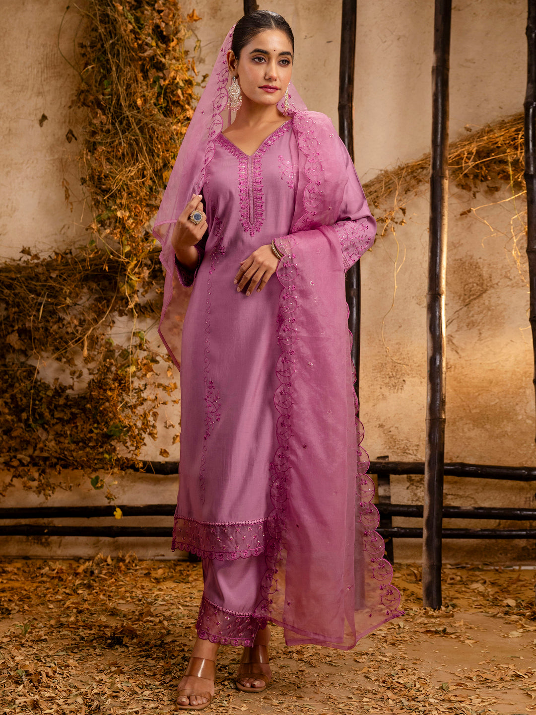 VredeVogel Silk Blend Women Embroidered Kurta And Pant Set With Dupatta Kurta Set For Women