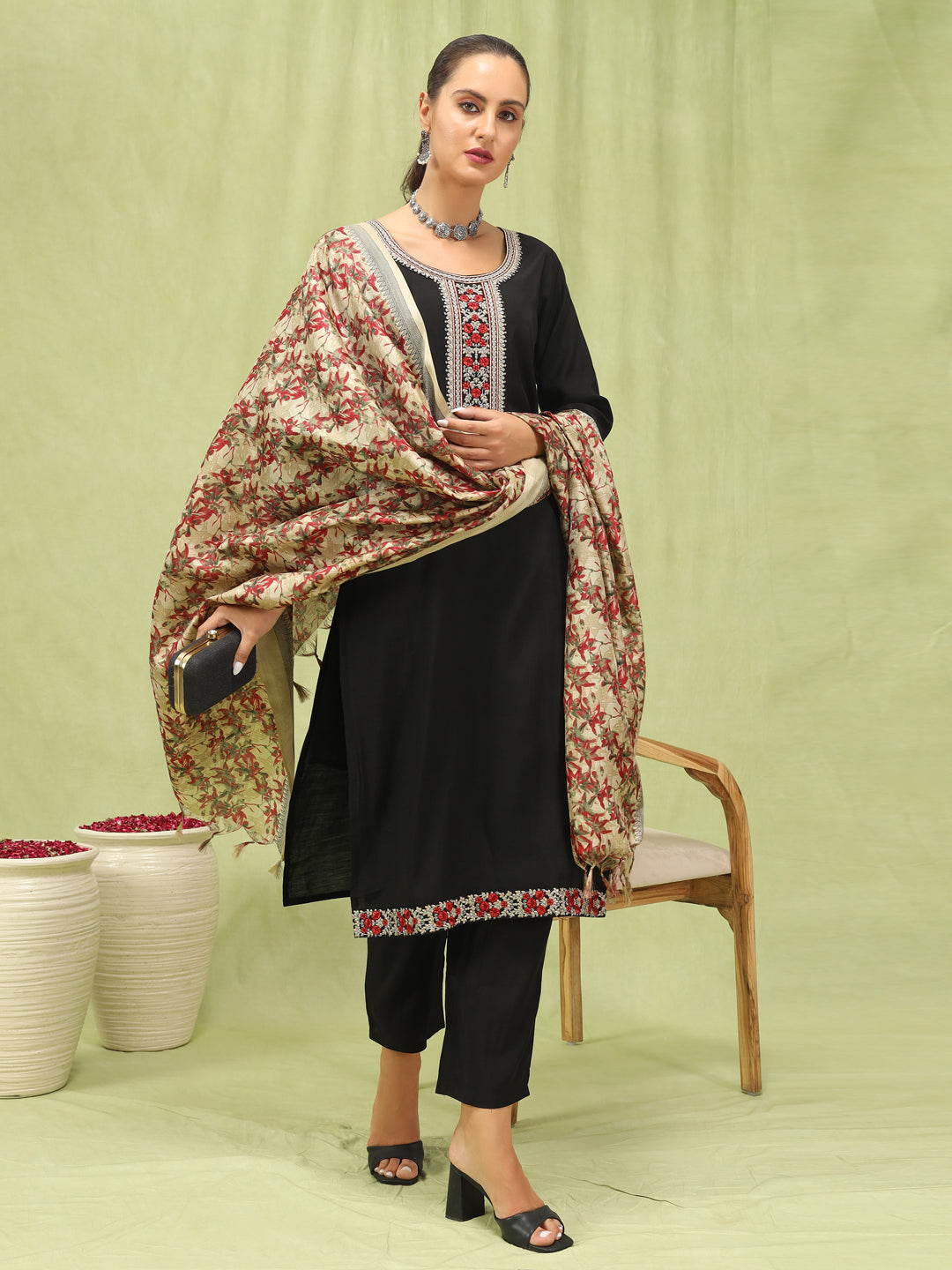 VredeVogel Women’s Viscose Roman Silk Embroidery Straight Kurta Pant with Dupatta Set