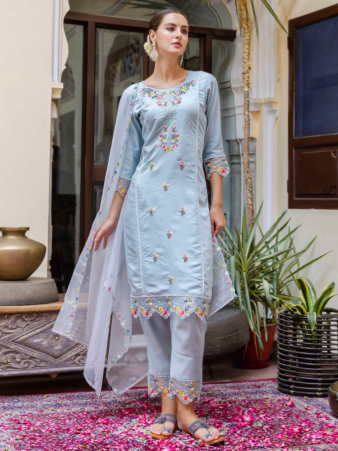 VredeVogel Women Kurta and Pant Sets Viscose Roman Silk Fabric