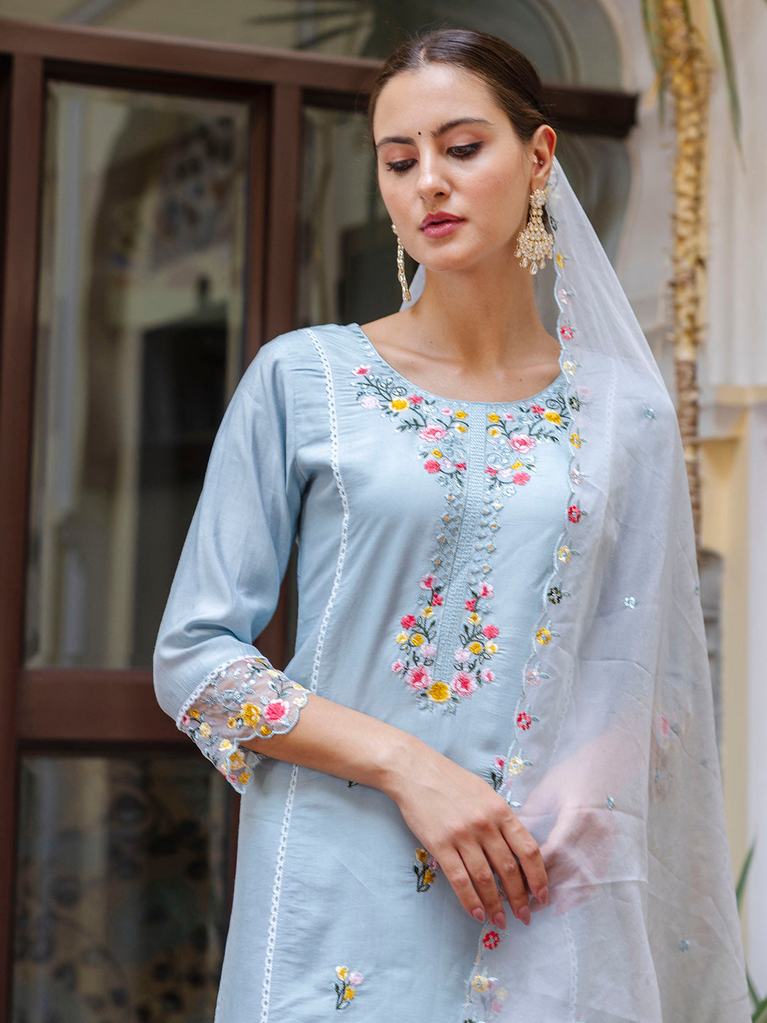 VredeVogel Women Kurta and Pant Sets Viscose Roman Silk Fabric