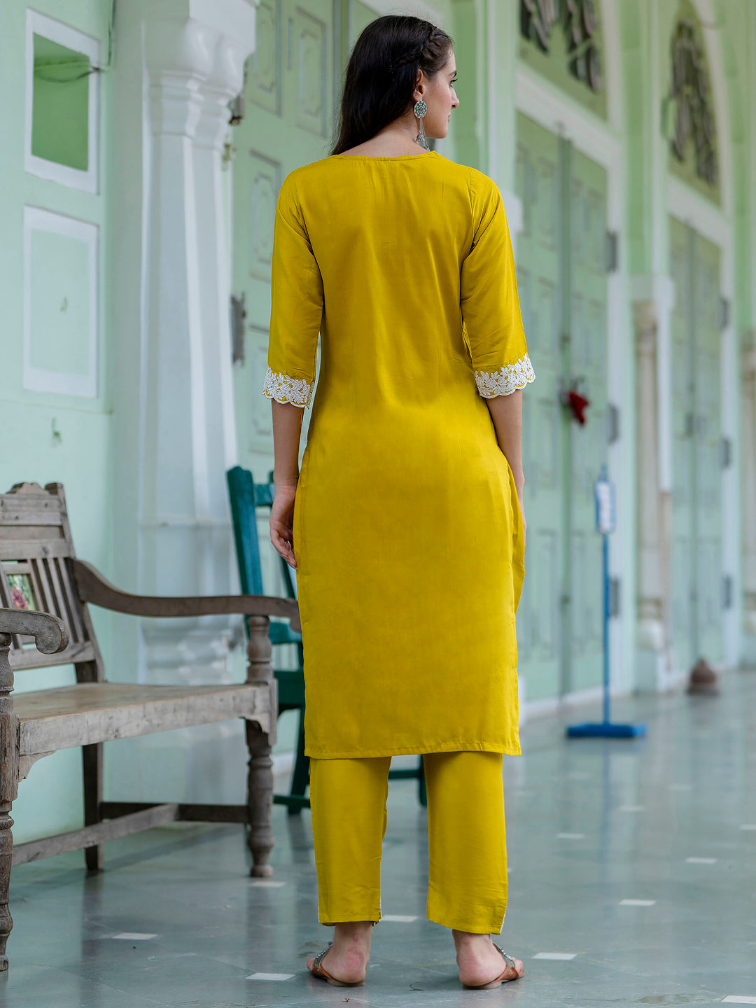 Sefali Women Silk Blend Kurta Pant Dupatta Set