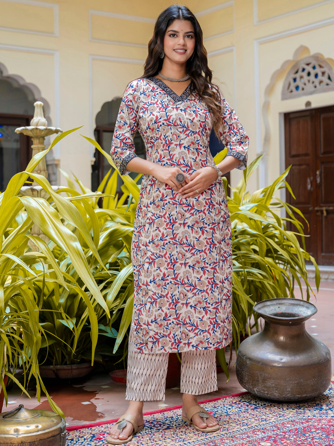 VredeVogel  Women Cotton Blend Kurta Pant Dupatta Set