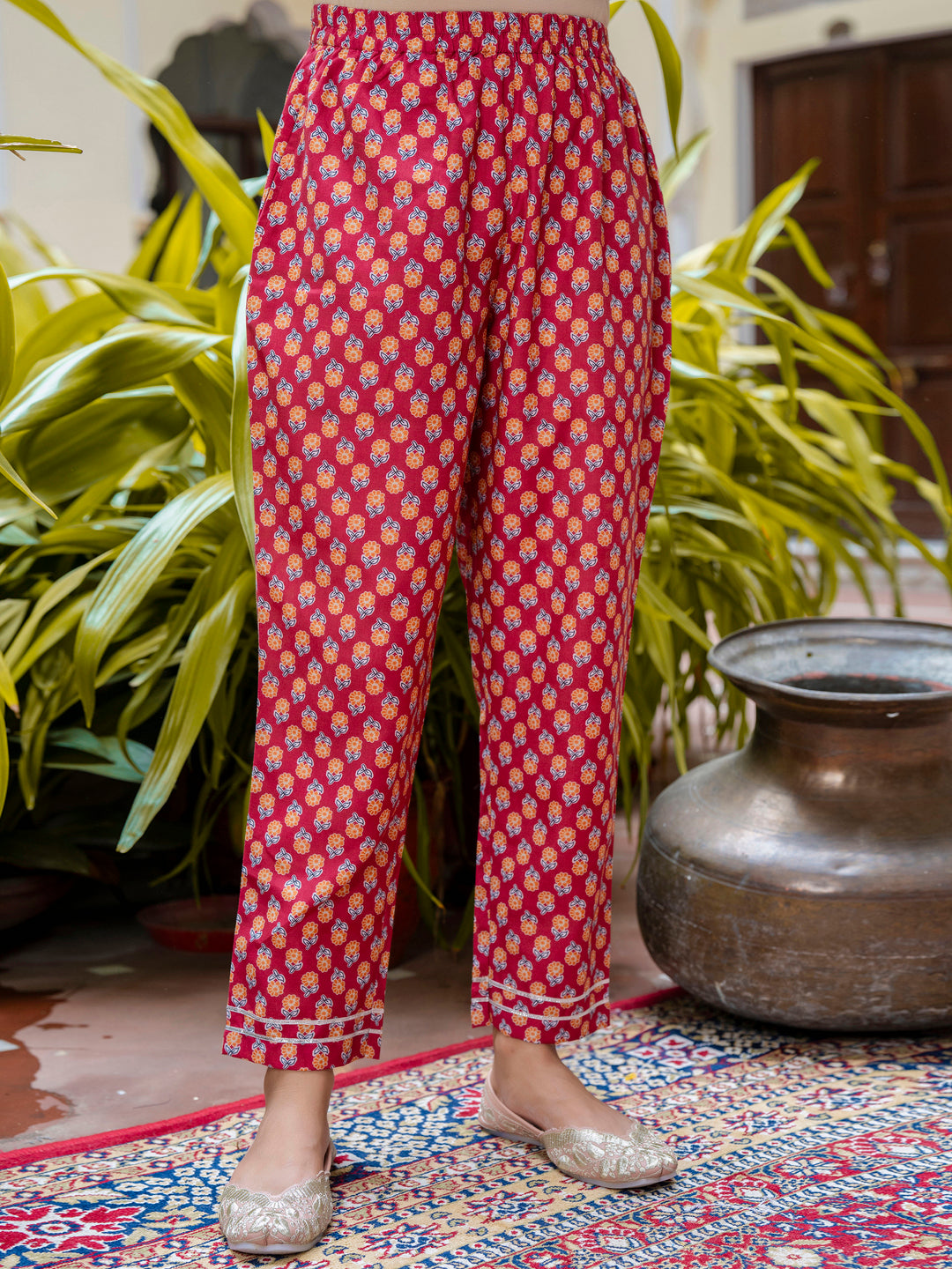 VredeVogel  Women Cotton Blend Kurta Pant Dupatta Set