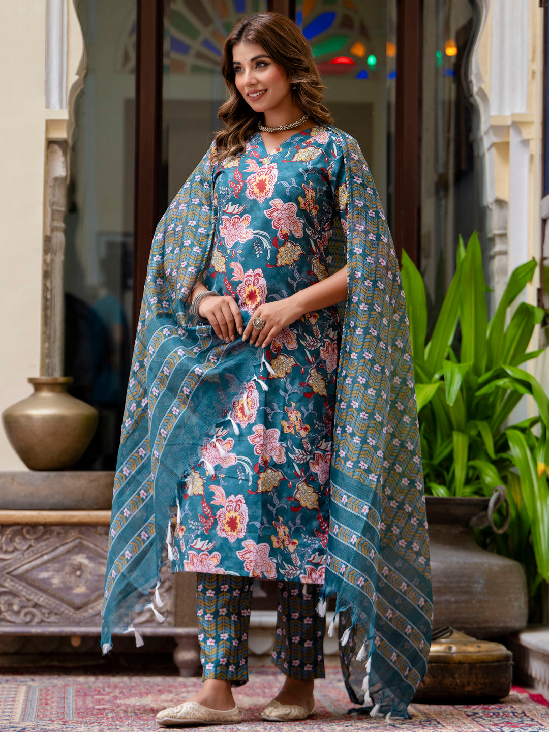 VredeVogel  Women Cotton Blend Kurta Pant Dupatta Set