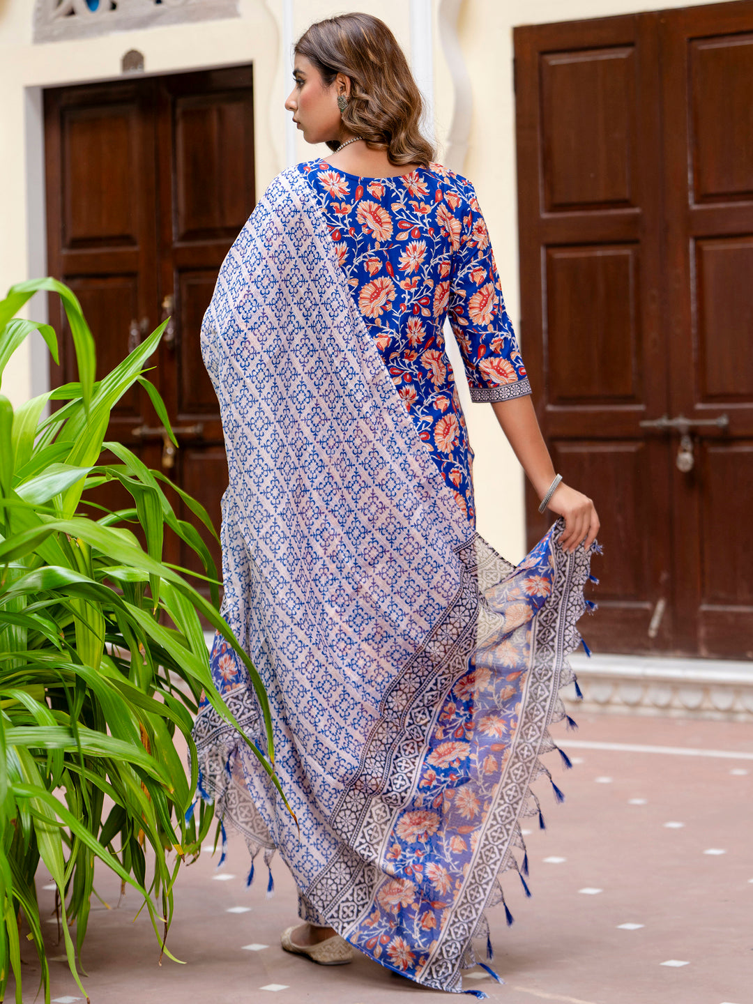 VredeVogel  Women Cotton Blend Kurta Pant Dupatta Set