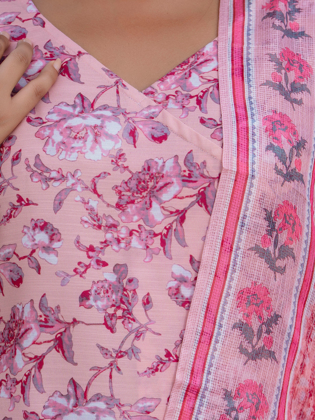 VredeVogel  Women Cotton Blend Kurta Pant Dupatta Set