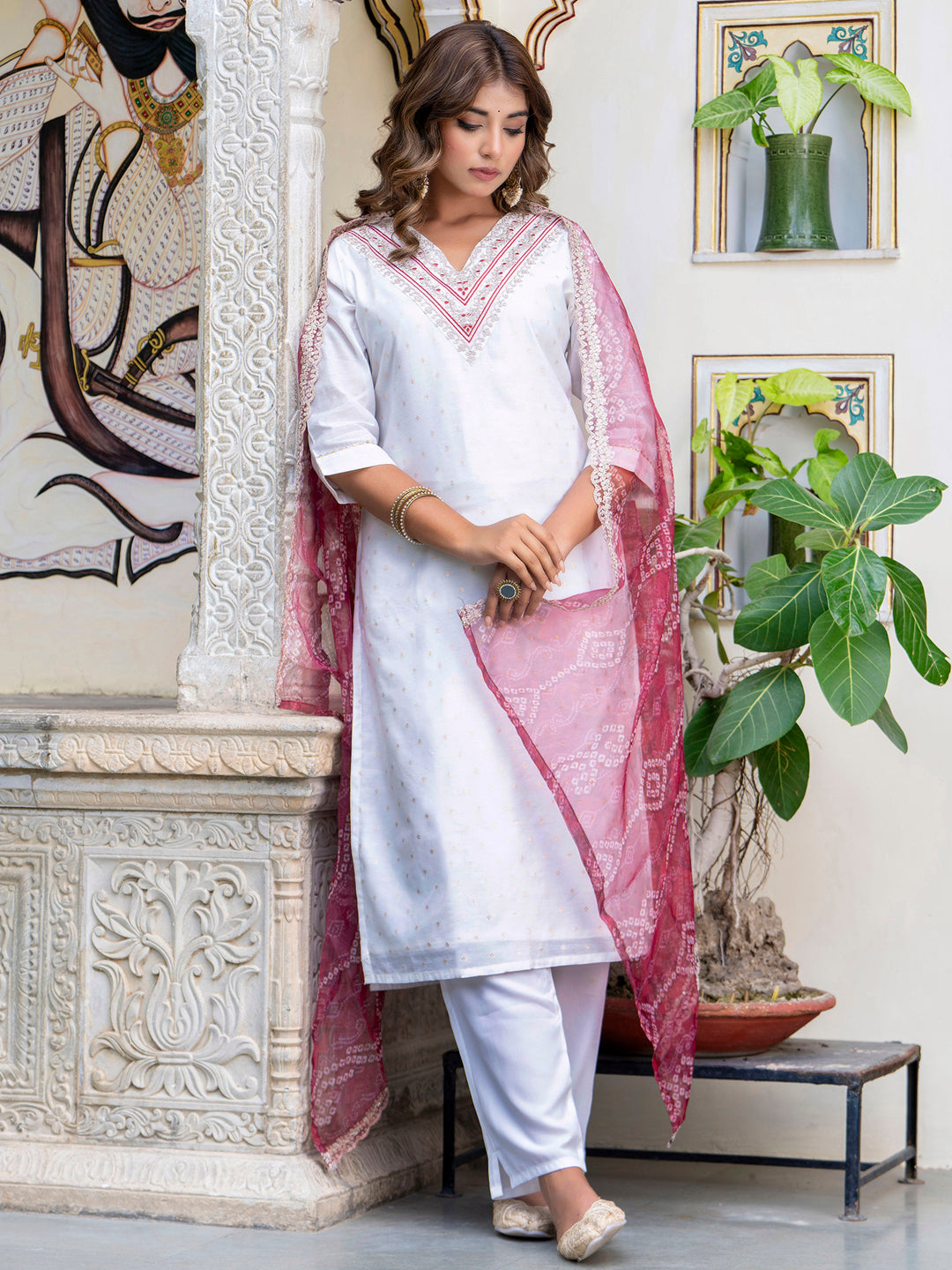 VredeVogel Women Chanderi Kurta & Pant Dupatta Set