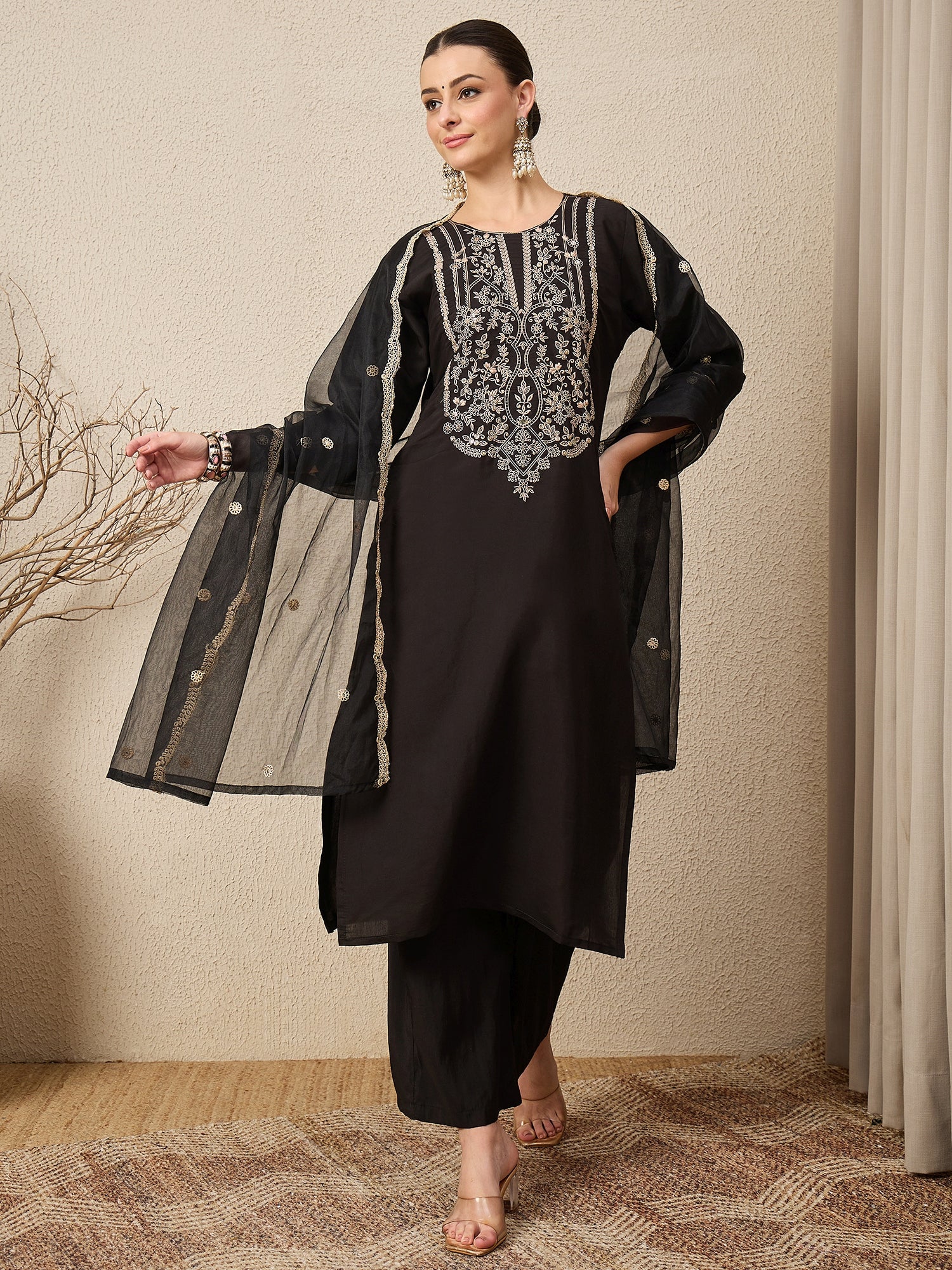 Rutt Raas Black Embroidered Straight Suit Set