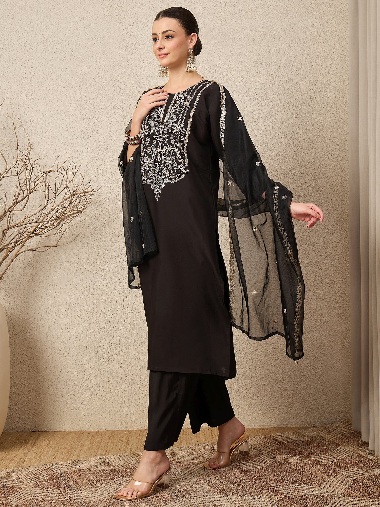 Rutt Raas Black Embroidered Straight Suit Set