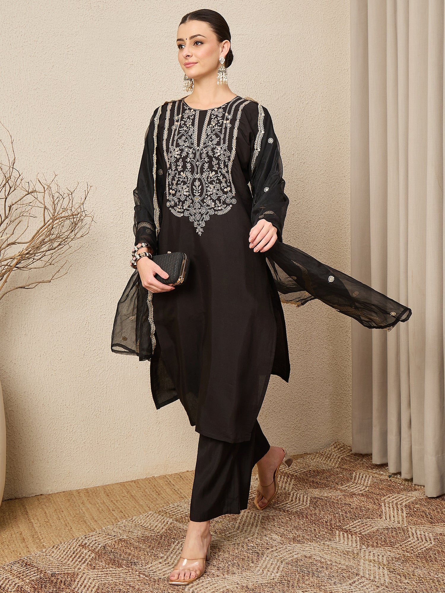 Rutt Raas Black Embroidered Straight Suit Set
