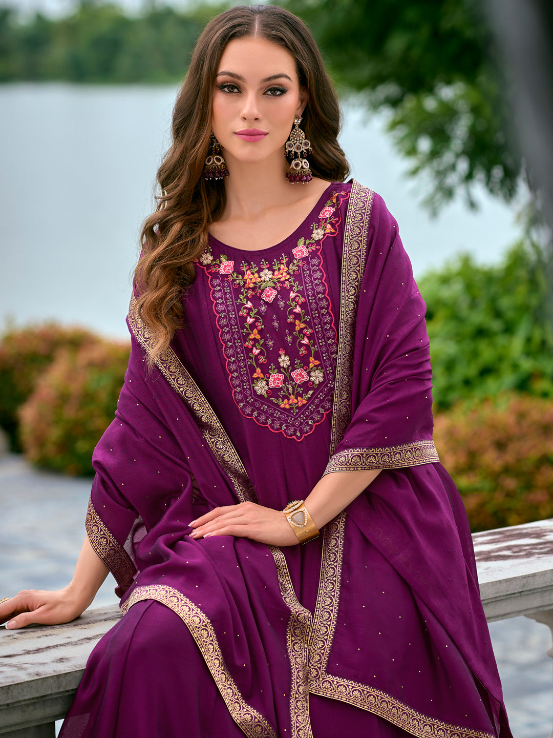 VredeVogel  Women Silk Blend Kurta Pant Dupatta Set