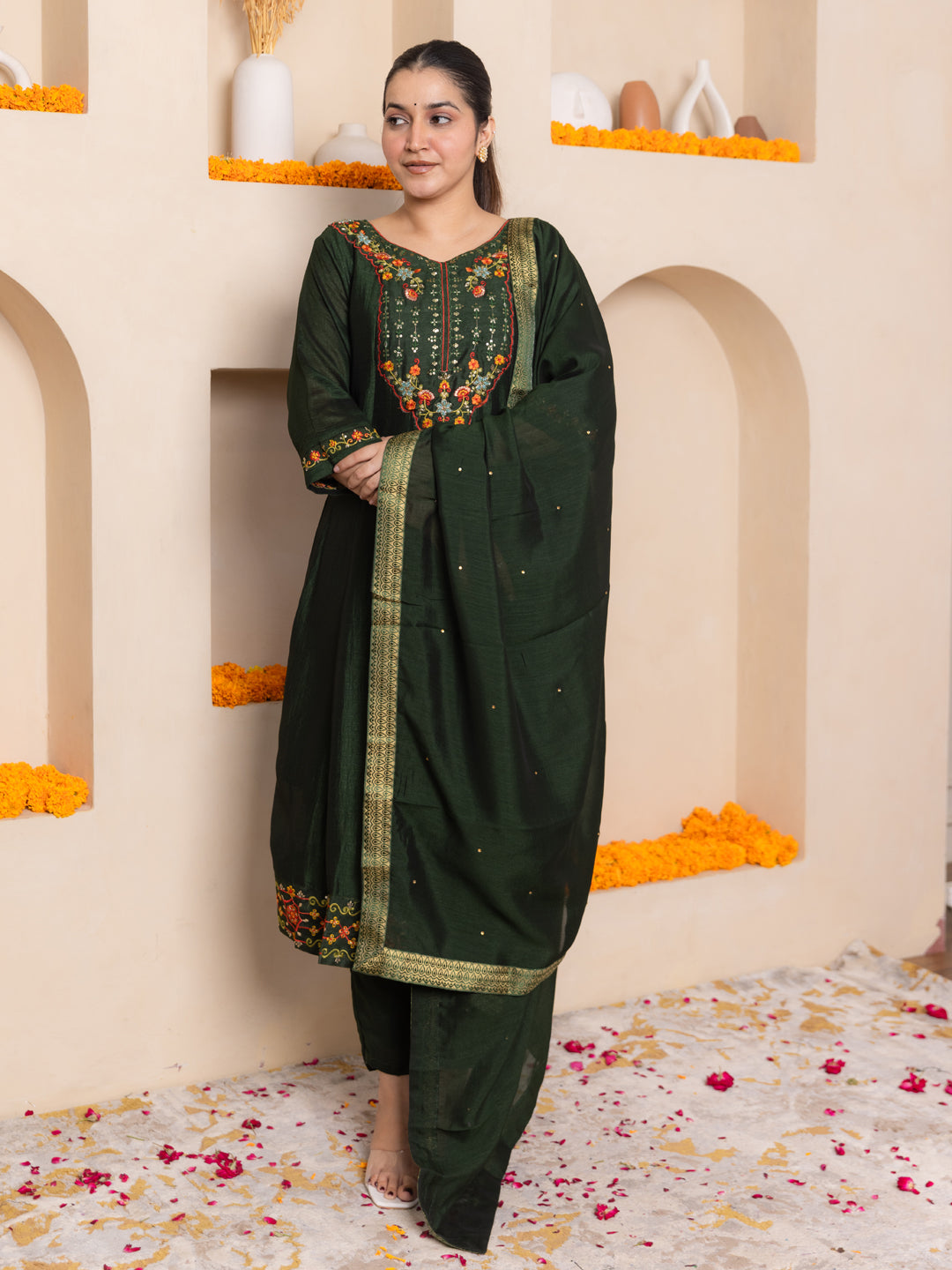 Palavi Green Women Silk Blend Anarkali Kurta Pant Dupatta Set