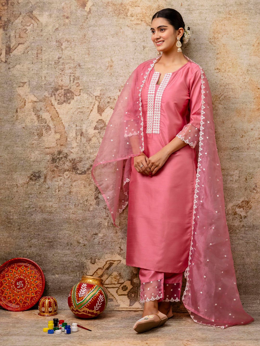 VredeVogel Women Kurta and Pant Sets Silk Blend  Fabric